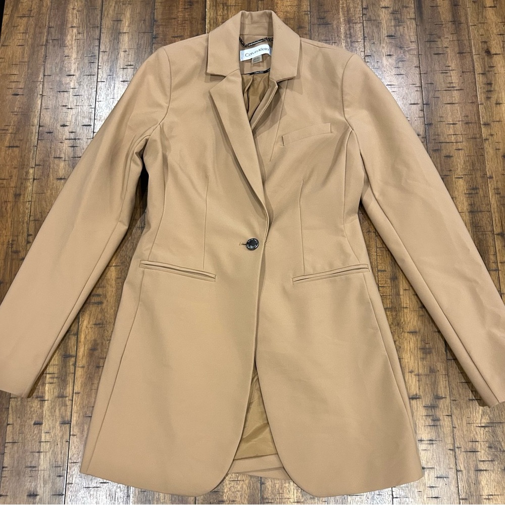 Fitted Women's Calvin Klein Tan Blazer